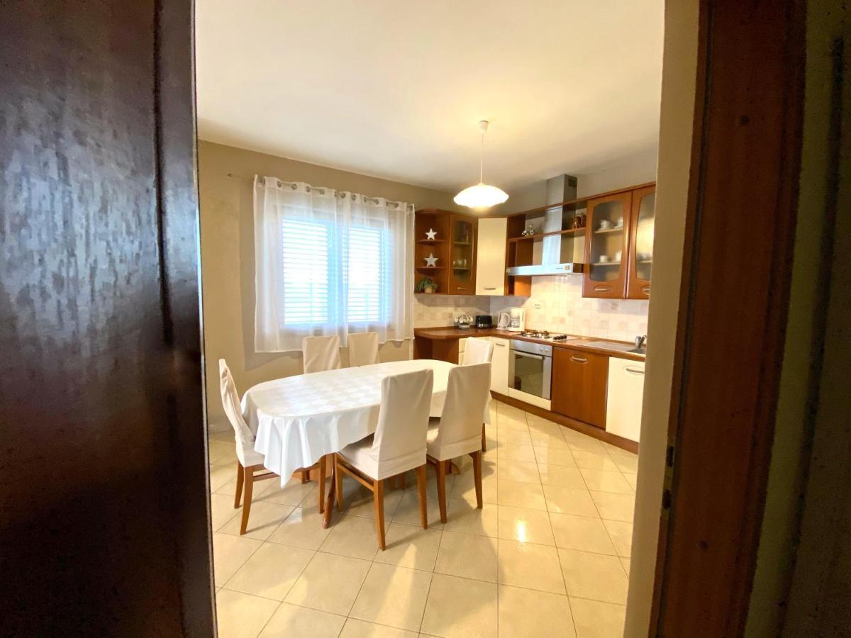Apartment Marcella 1 Ljubač Екстериор снимка