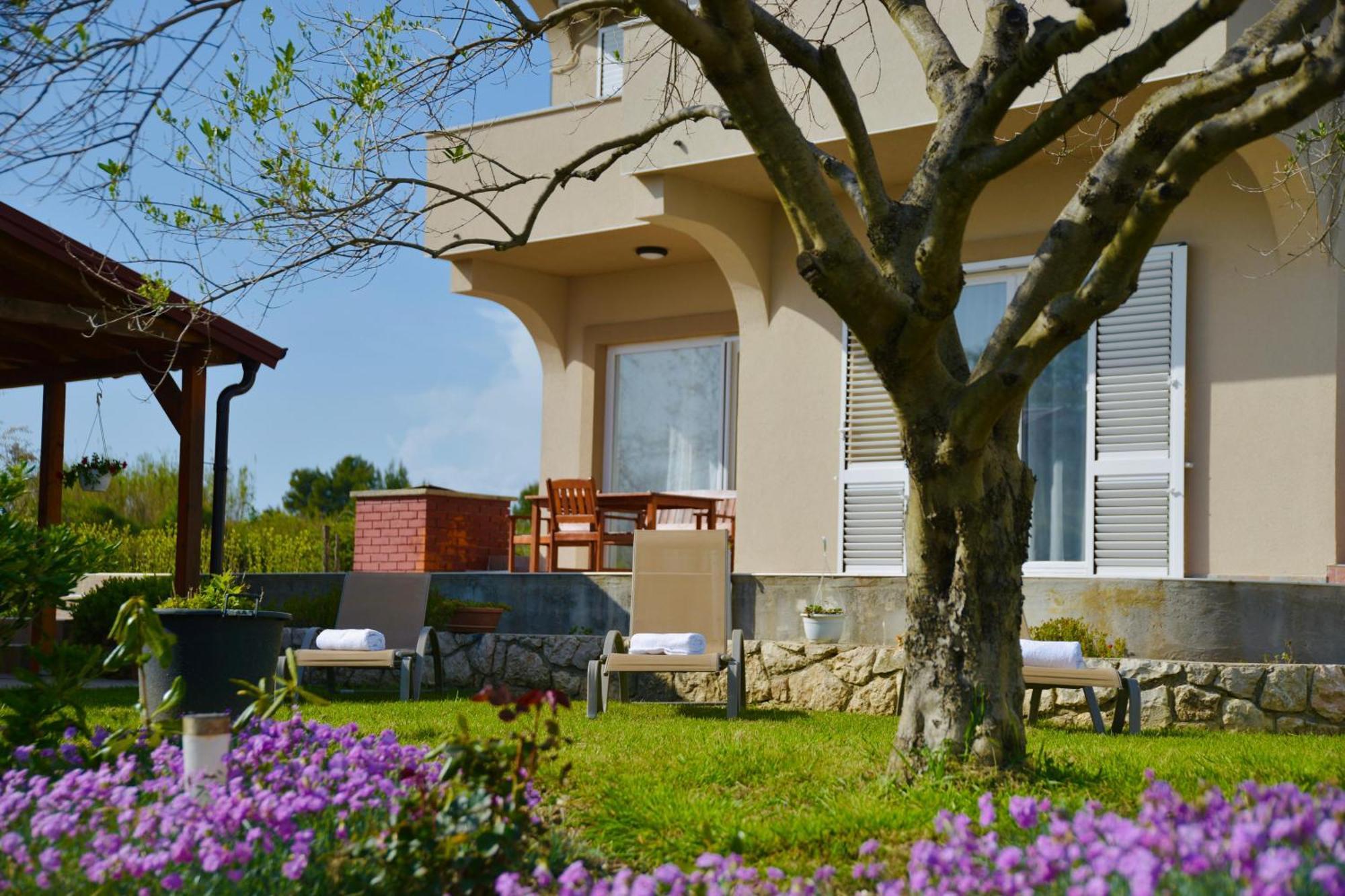 Apartment Marcella 1 Ljubač Екстериор снимка